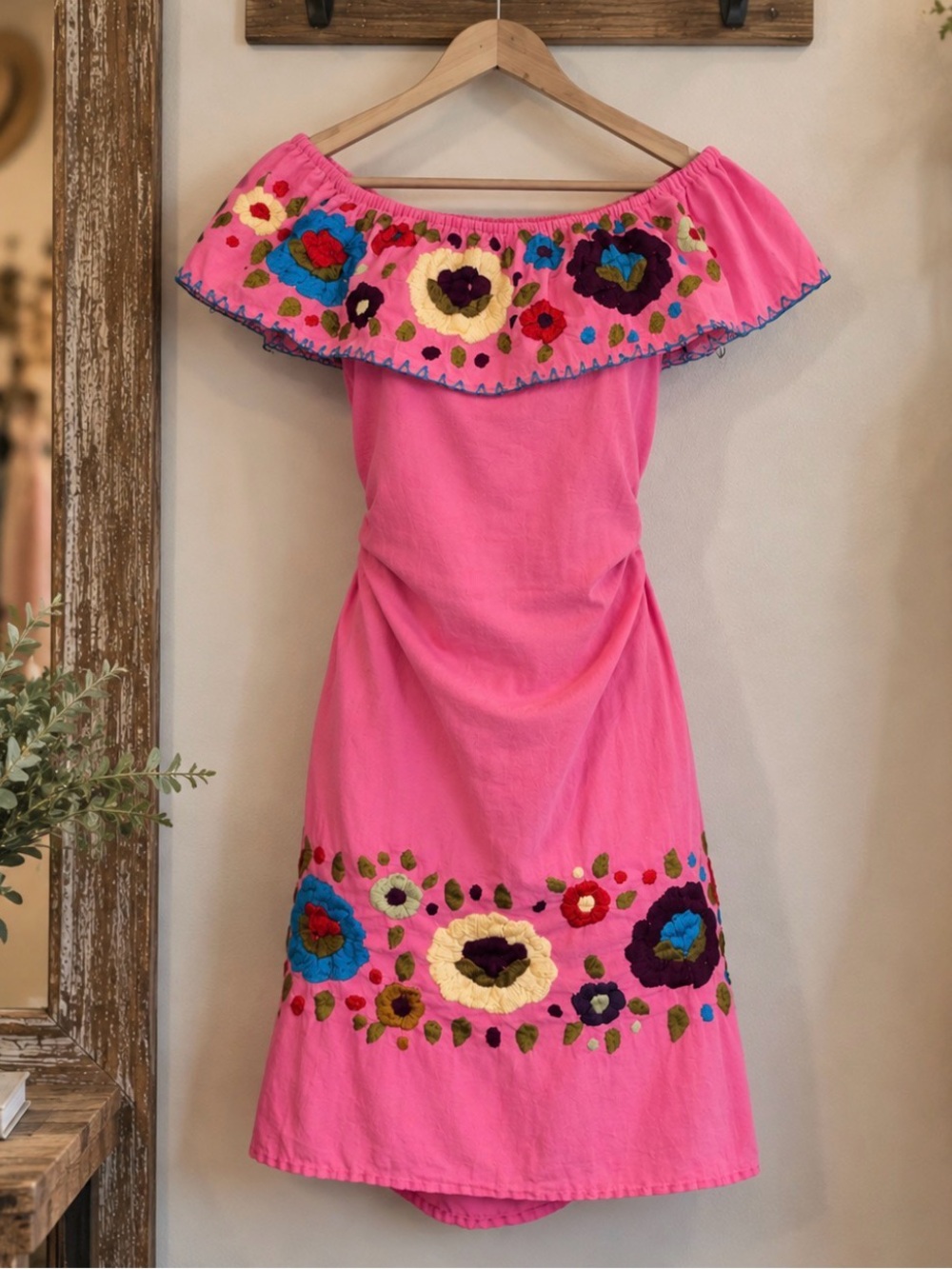 Mexican Style Fiesta Pink Embroidered Off Shoulder Floral Dress Small - Medium